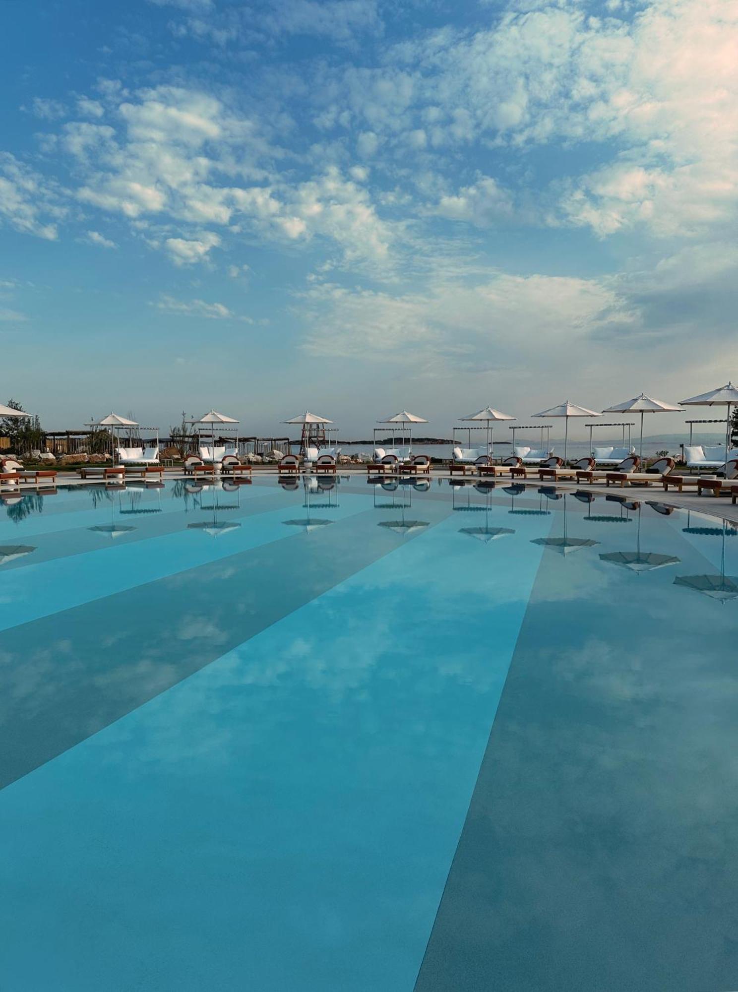 91 Athens Riviera, The Resort Екстер'єр фото