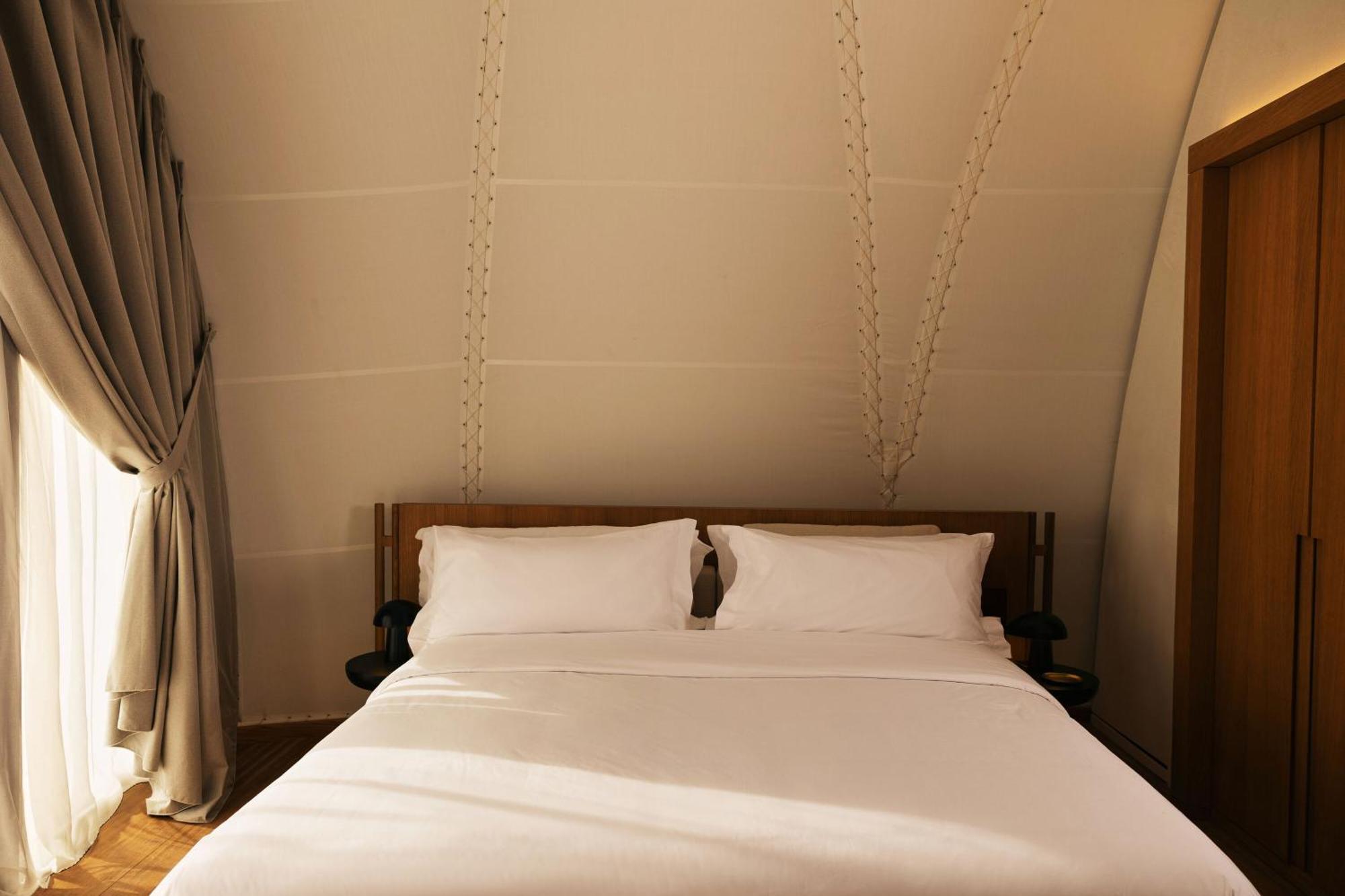 91 Athens Riviera, The Resort Екстер'єр фото