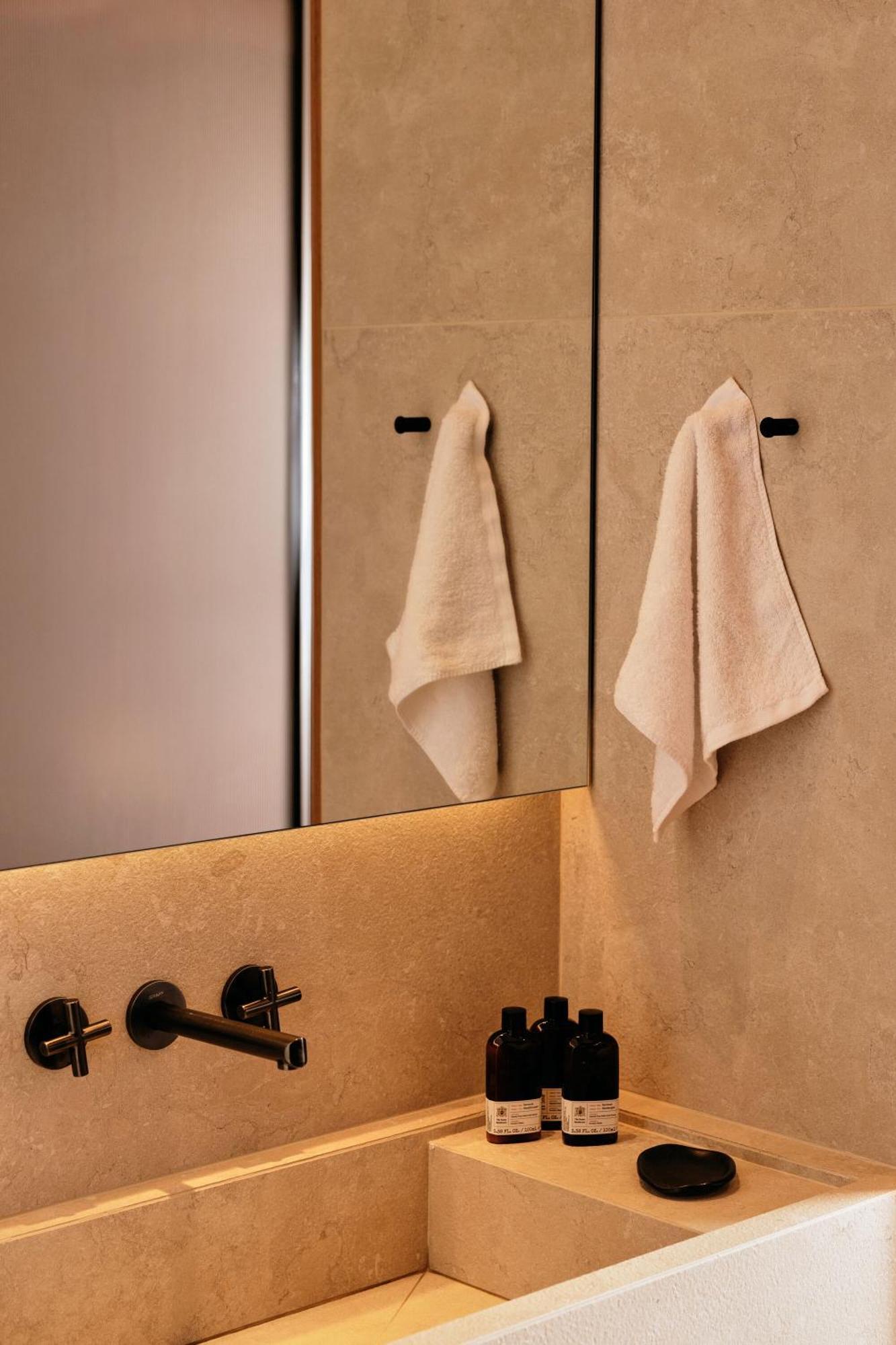 91 Athens Riviera, The Resort Екстер'єр фото