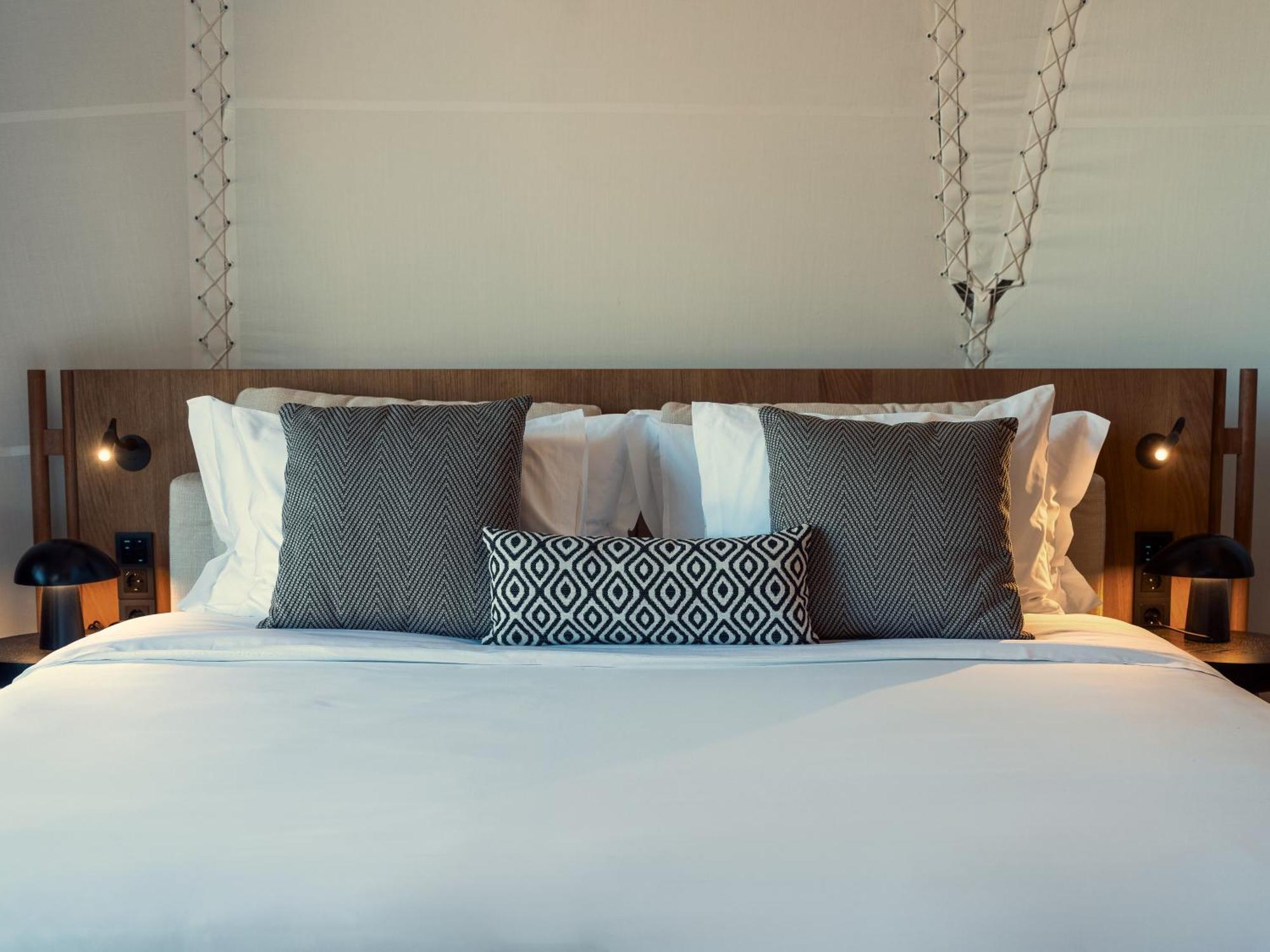 91 Athens Riviera, The Resort Екстер'єр фото